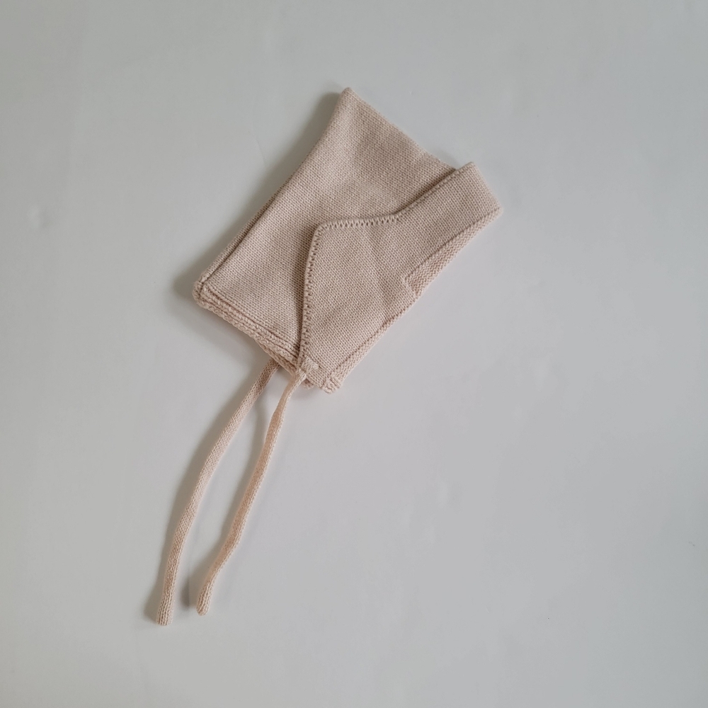 Cream Knit pixie hat bonnet Sz 6-18M
